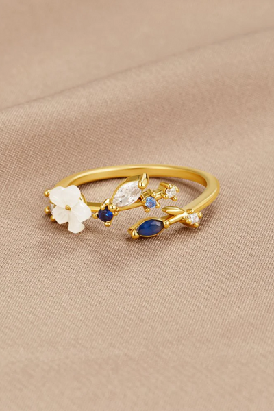 Kaia | Flower Ring