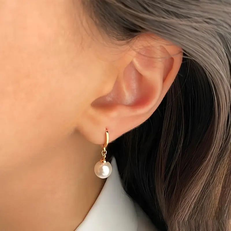 Leofwyn | Gold Pearl Dangle Jewelry Set