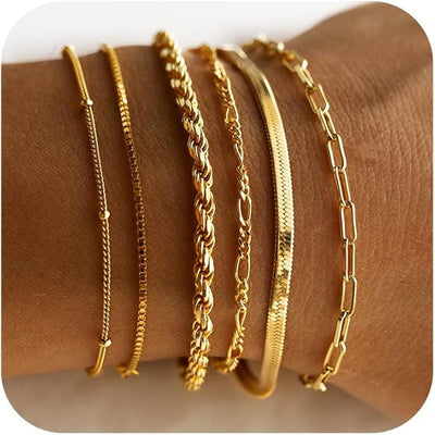 Jorina | Chic Gold Bracelet Set