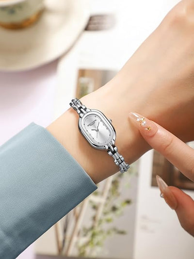 Vevina | Elegant Oval Time Display
