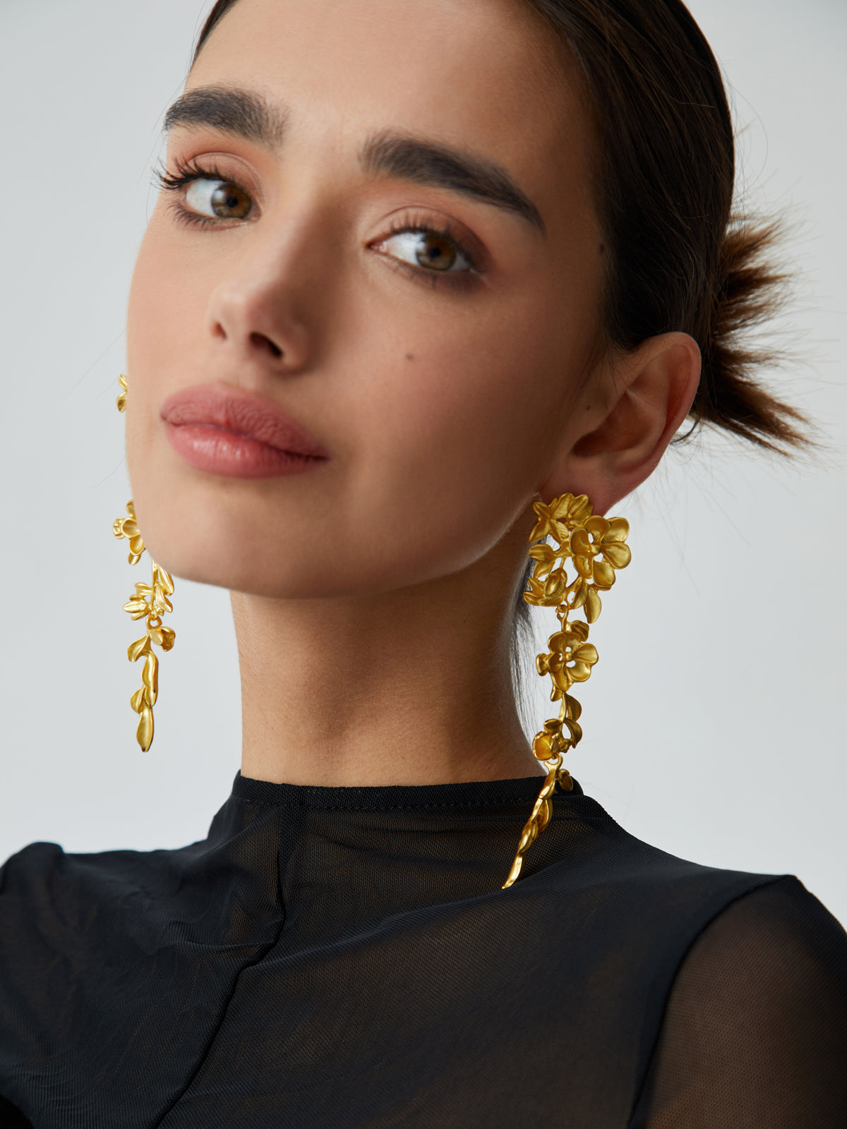 Liana | Flowery Fringe Earrings