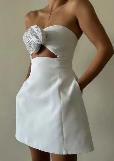 Veselina | Luxury Blossom Moment