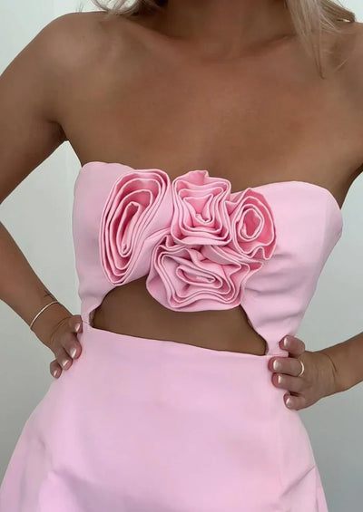 Veselina | Luxury Blossom Moment