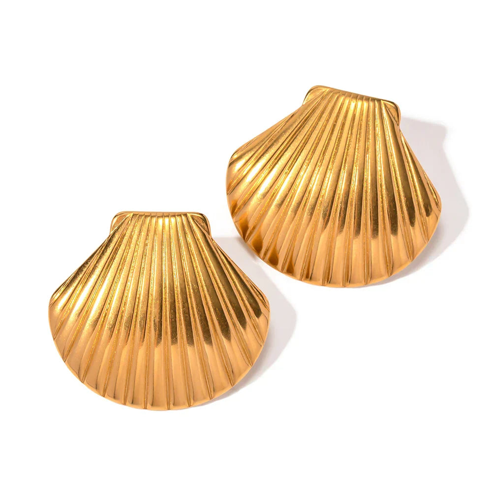 Louisa | Shell Earrings