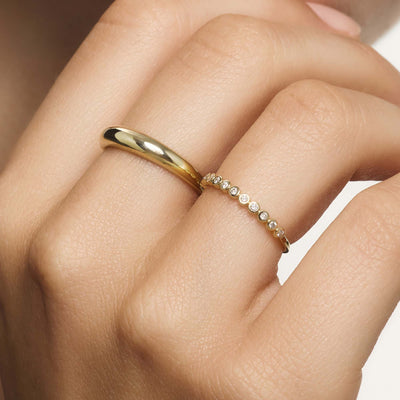 Zinovia | Classic Eternity Band