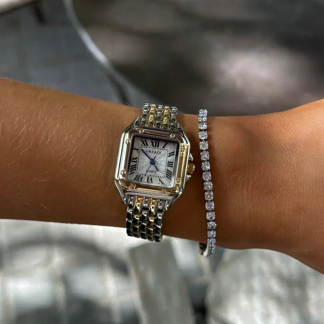 Novella | Roman Numeral Link Watch