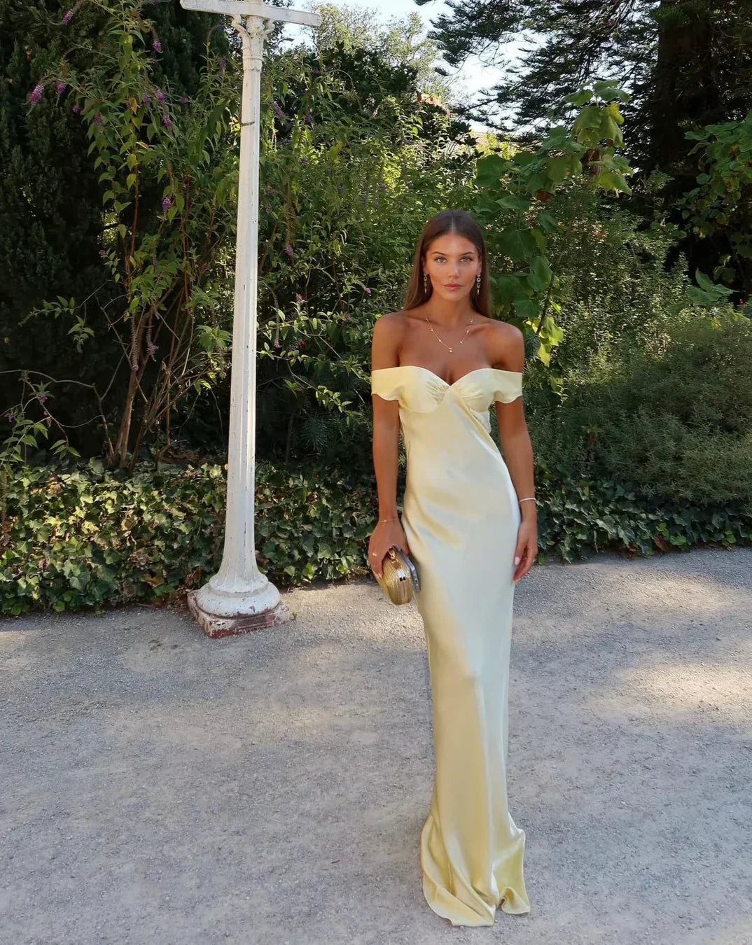 Zelie | Ethereal Curve Dress