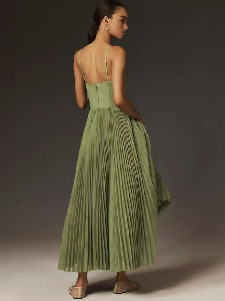 Veronica | Sculpted Pleat Dress