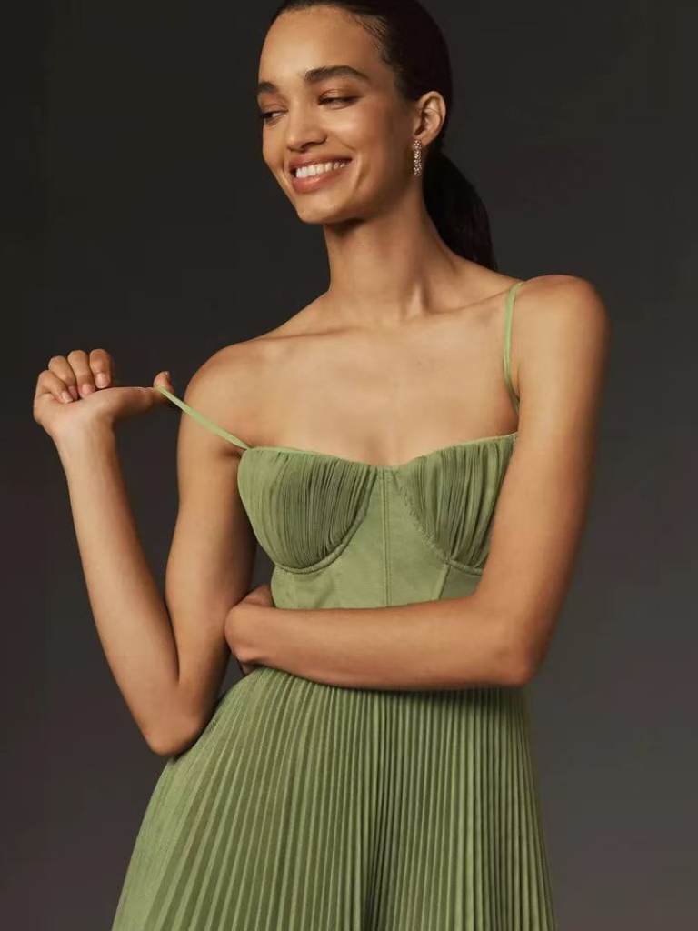 Veronica | Sculpted Pleat Dress