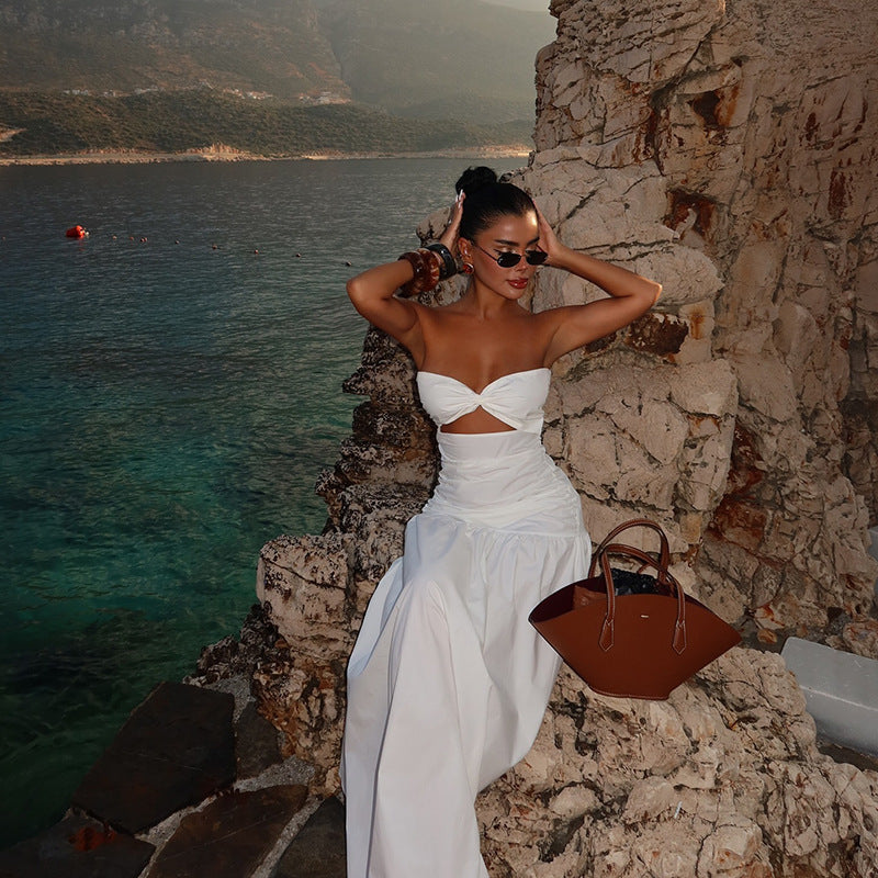 Linda | Maxi dress with hollowed chest