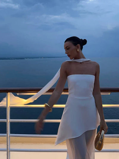 Georgia | Elegant Low Gown