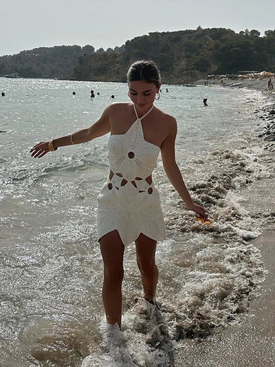 Bryony | Chic Halter Dress