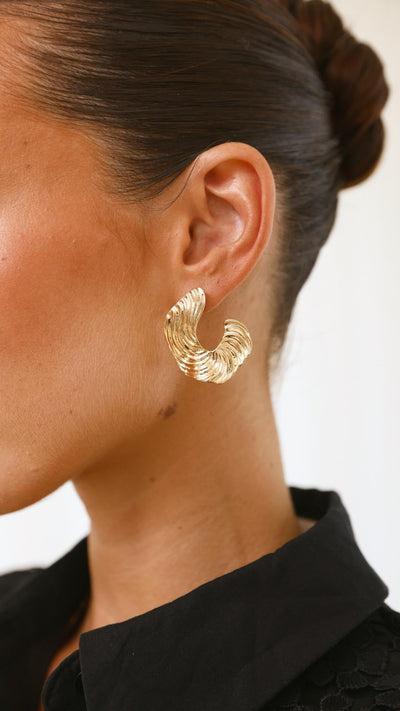 Blake | Gold Wavy Texture Earrings