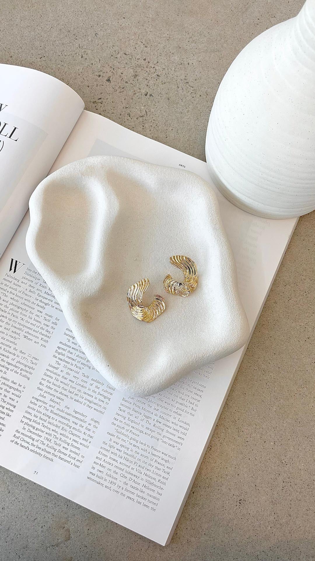 Blake | Gold Wavy Texture Earrings
