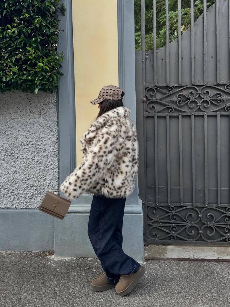 Zoe | Oversized Faux Fur Jacket
