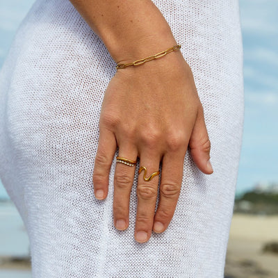 Carita | Elegant Link Bracelet